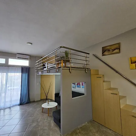 Апартаменты Lydia's Loft Кавала