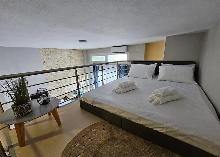 Апартаменты Lydia's Loft